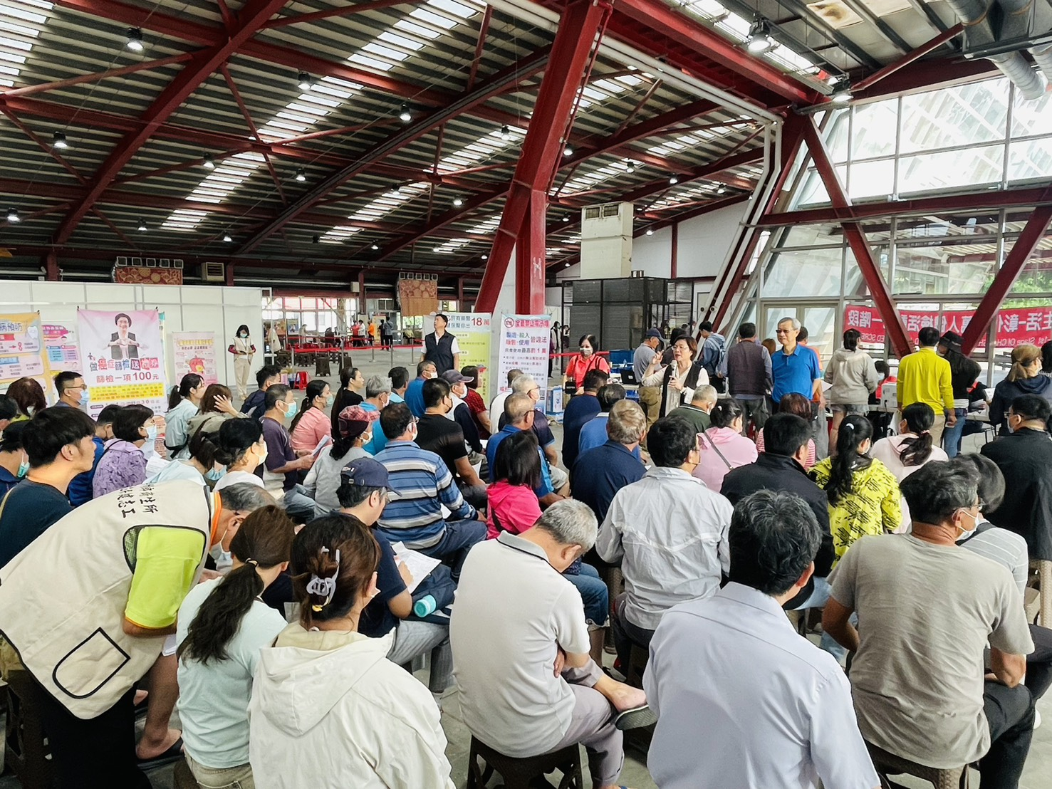 114年4月27日溪州萬人健檢一階整篩活動照片4