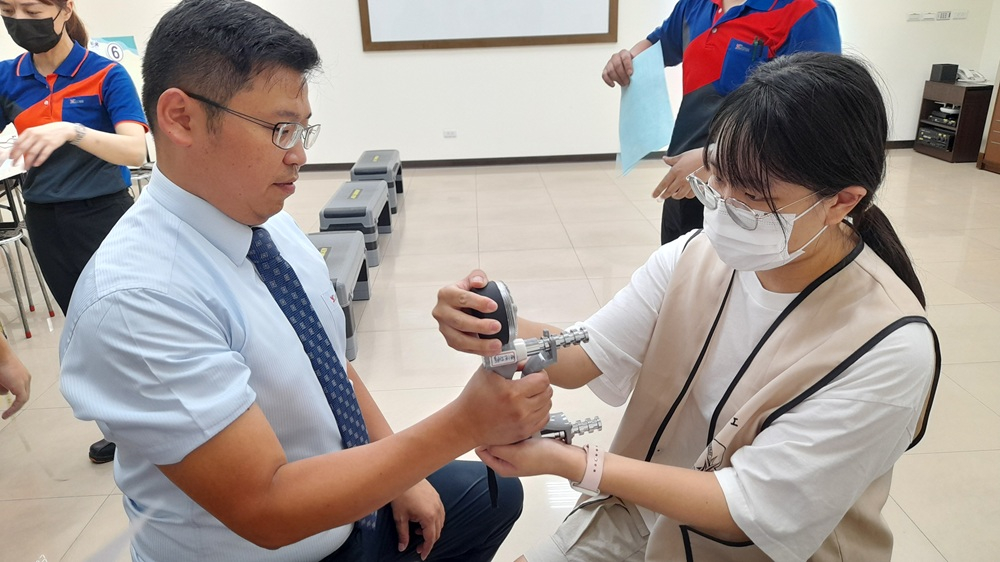 114年8月14日允強實業股份有限公司-溪州廠職場體適能檢測活動照片4
