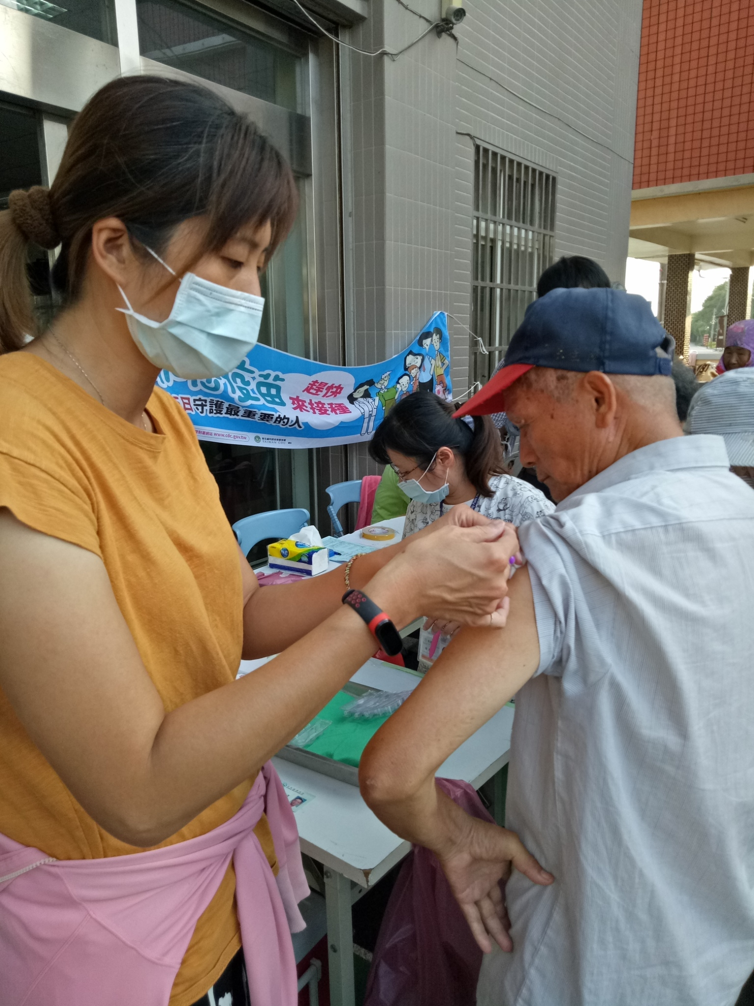 109年10月12日水尾村流感設站 相本