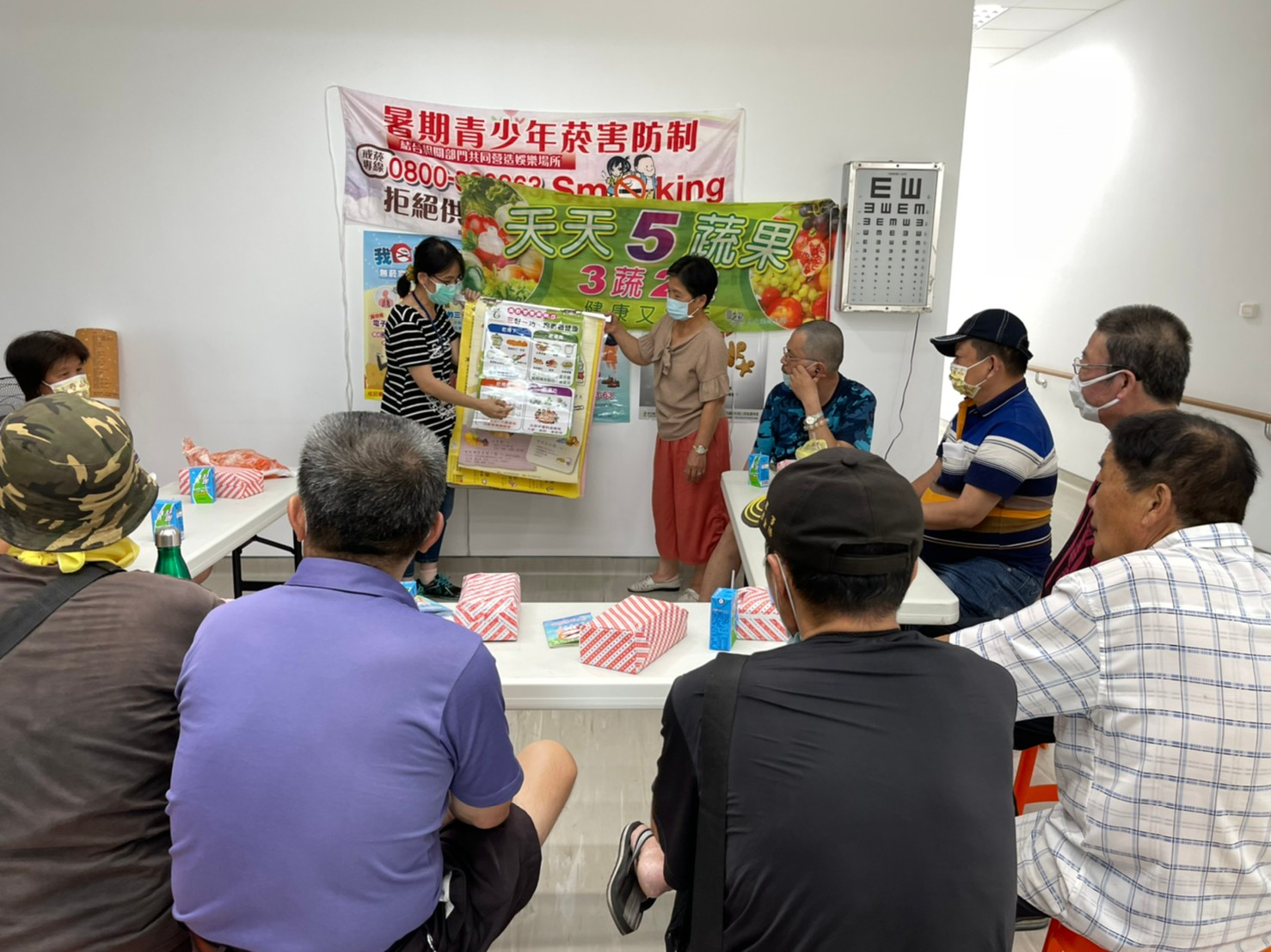 110年5月6日戒菸班衛教宣導照片3