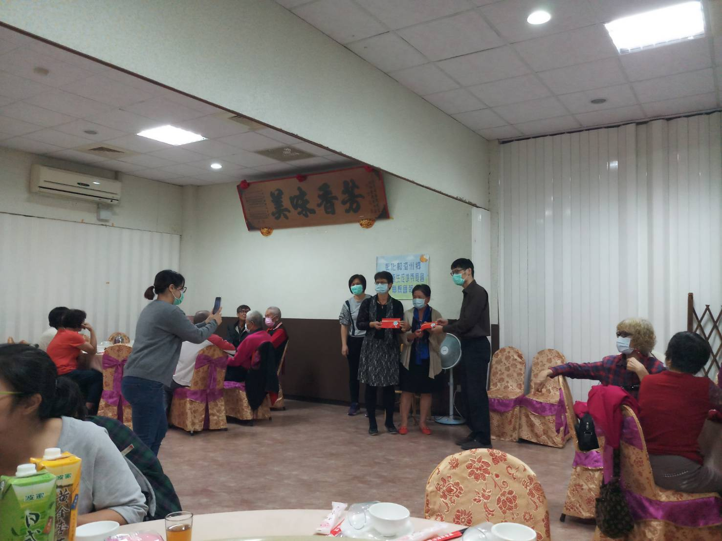 110年12月11日志工表揚大會照片4